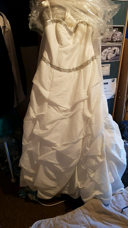 stratford wedding dress